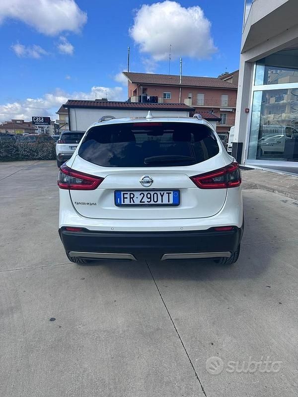 Usata Nissan Qashqai 2018 Bianco SUV