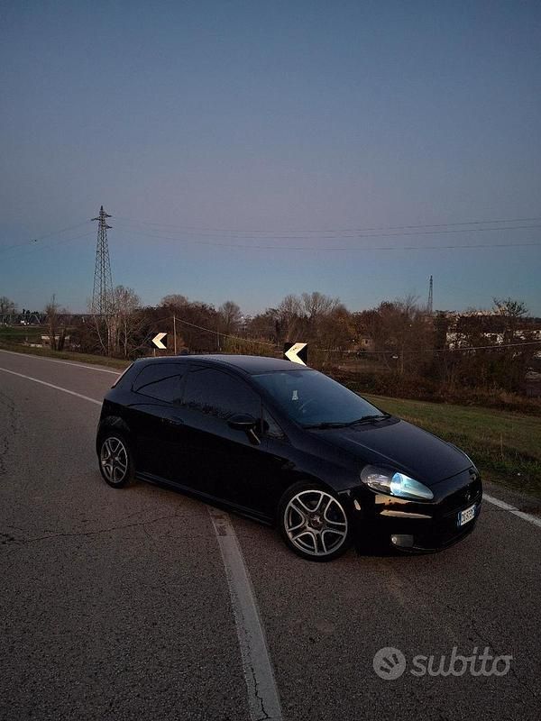 Usata Fiat Grande Punto 2009 Nero Utilitaria