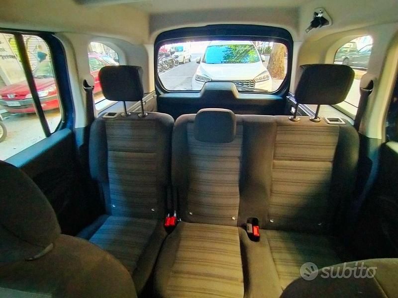 Usata Opel Combo Life 2021 Blu Monovolume