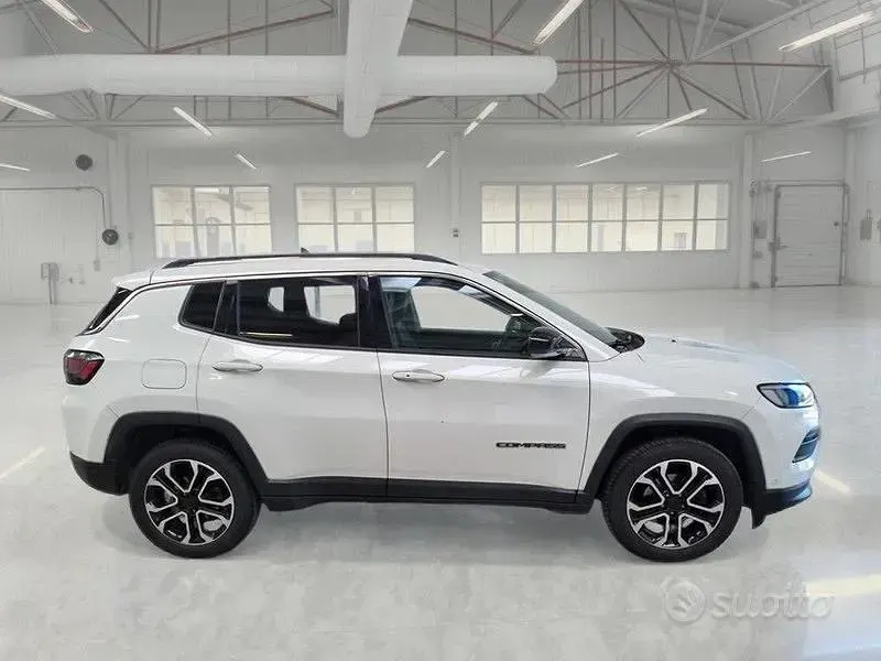 Usata Jeep Compass Limited 130 CV (95 kW) 2021 Bianco SUV