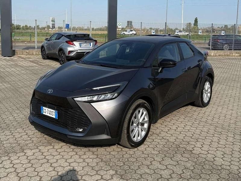 Usata Toyota C-HR Active 98 CV (72 kW) 2024 Other SUV