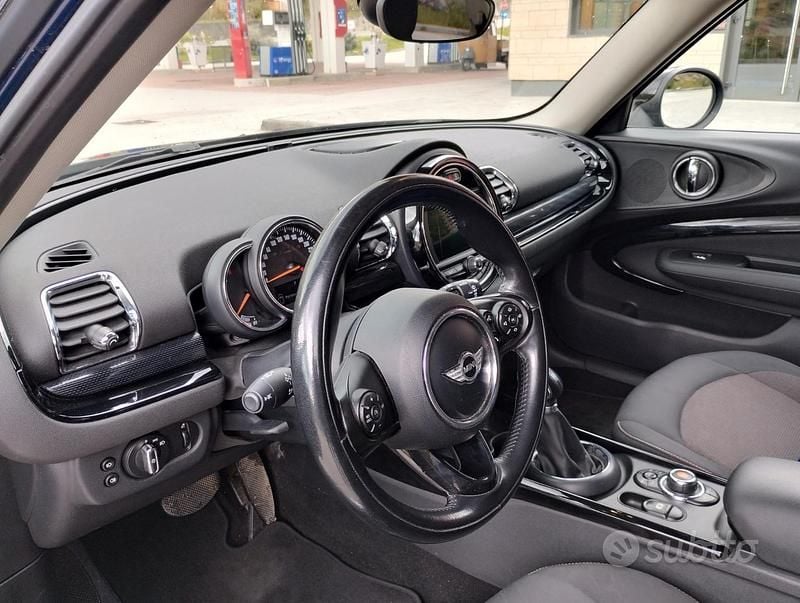 Usata Mini Clubman 150 CV (110 kW) 2018 Blu Station wagon