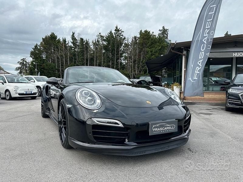 Usata Porsche 911 Turbo S Cabriolet 581 CV (427 kW) 2015 Nero Cabrio