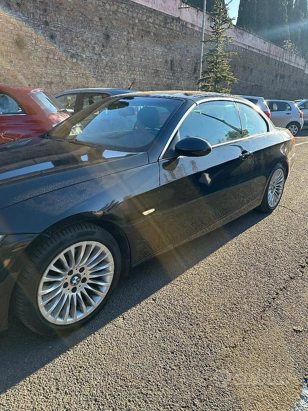 Usata BMW 320 Cabriolet 170 CV (125 kW) 2008 Nero Cabrio