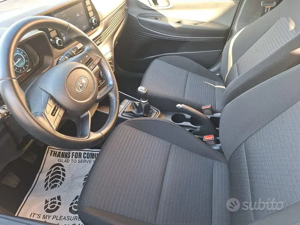 Usata Hyundai i20 84 CV (61 kW) 2023 Bianco Utilitaria