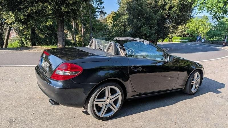 Usata Mercedes SLK200 2LOOK Edition 184 CV (135 kW) 2010 Cabrio