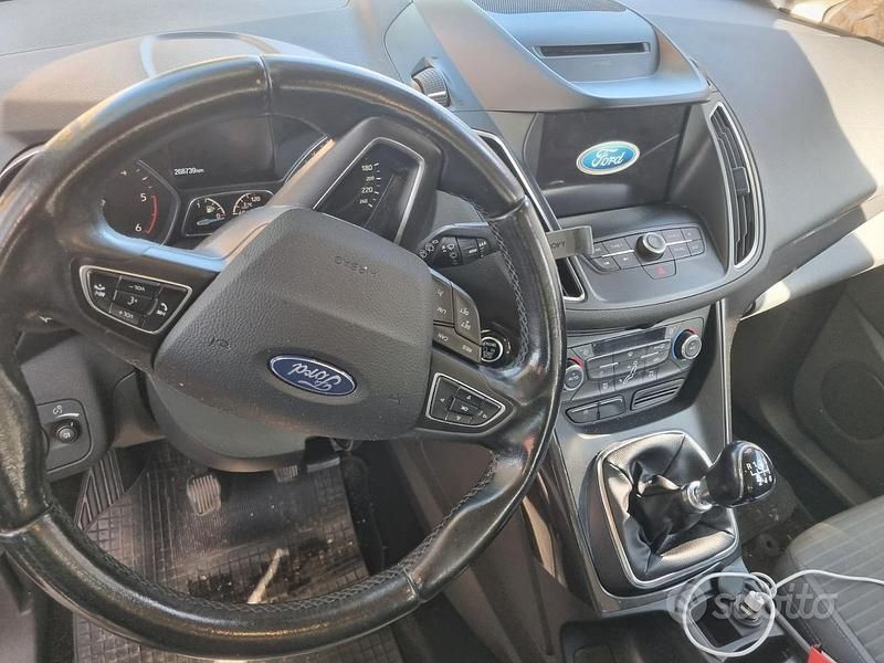Usata Ford C-MAX Titanium 120 CV (88 kW) 2018 Monovolume