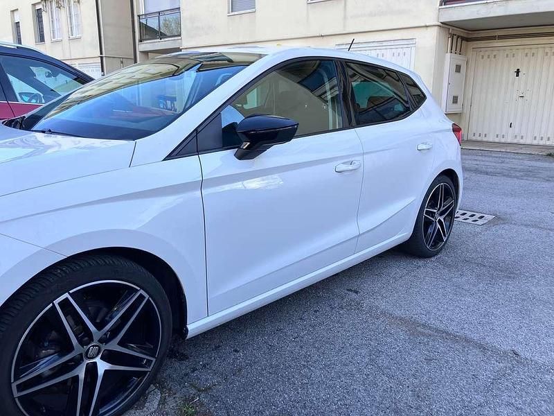 Usata Seat Ibiza FR 116 CV (85 kW) 2019 Bianco Utilitaria