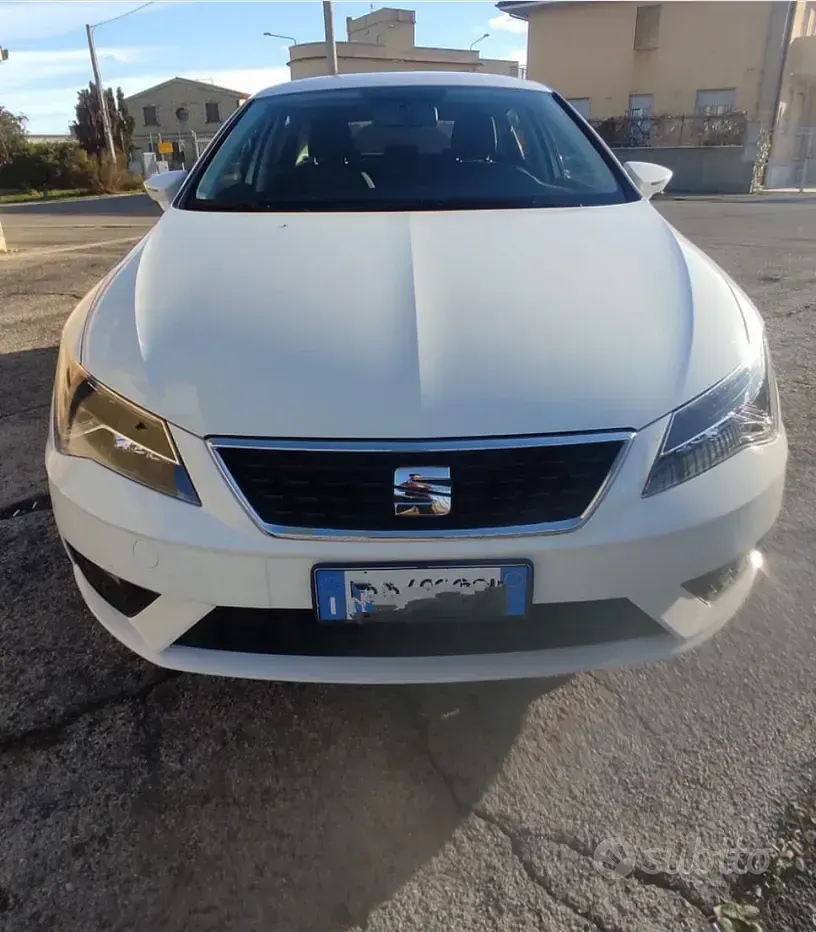 Usata Seat Leon 115 CV (84 kW) 2019 Bianco Berlina