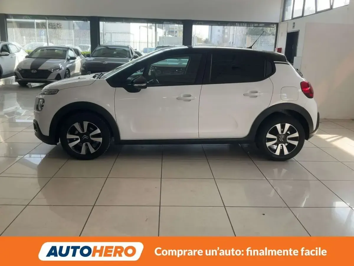 Usata Citroën C3 Feel 102 CV (75 kW) 2023 Bianco Utilitaria