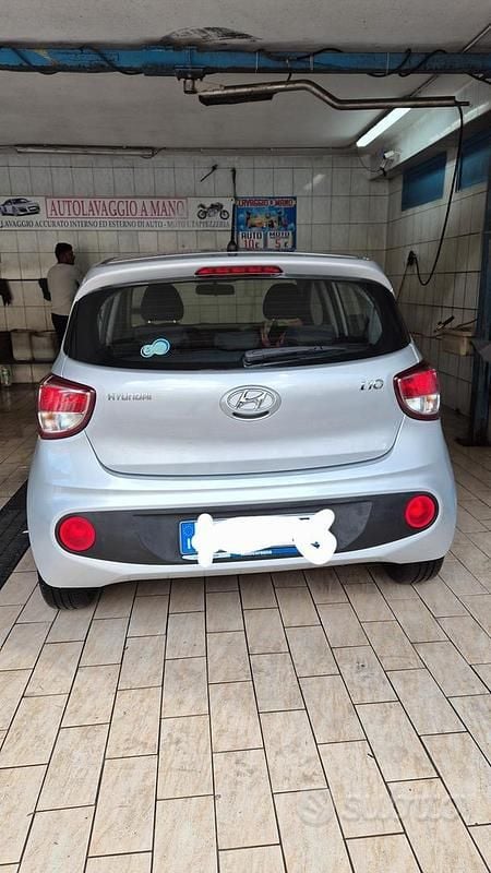 Usata Hyundai i10 2017 Grigio Utilitaria