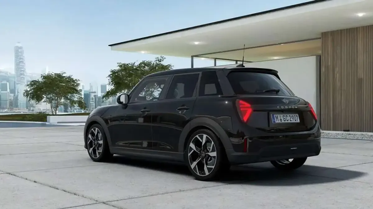 Nuova Mini Cooper S Classic 204 CV (150 kW) 2026 Midnight black ii Utilitaria