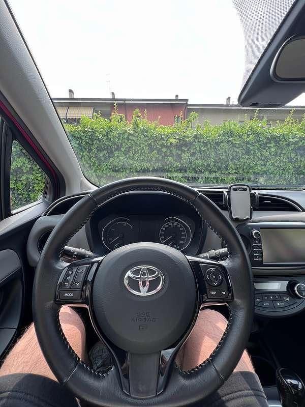 Second-hand Toyota Yaris Hybrid Business Edition 73 CP (53 kW) 2018 Berlinǎ