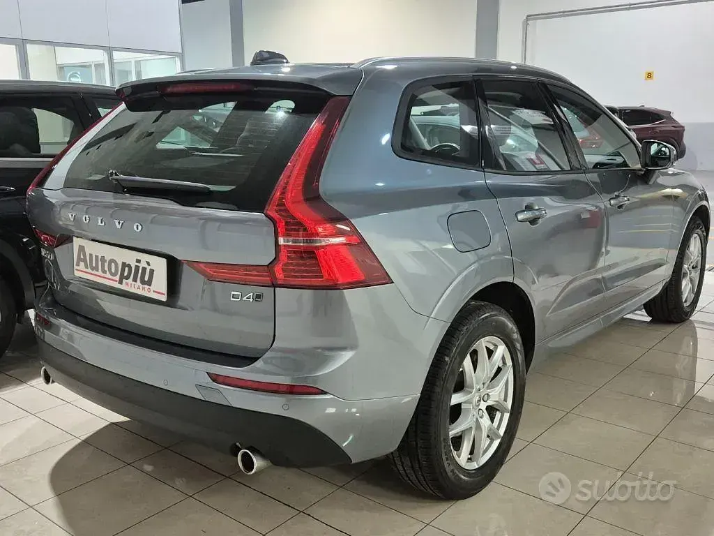 Usata Volvo XC60 Business Edition 190 CV (139 kW) 2018 Grigio SUV