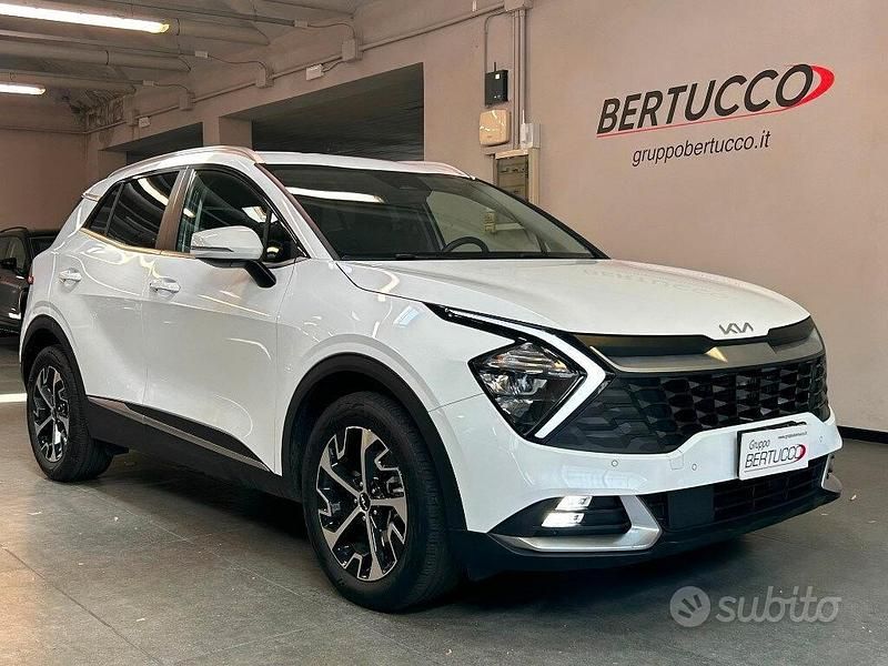 Usata Kia Sportage Style 230 CV (169 kW) 2022 Bianco SUV