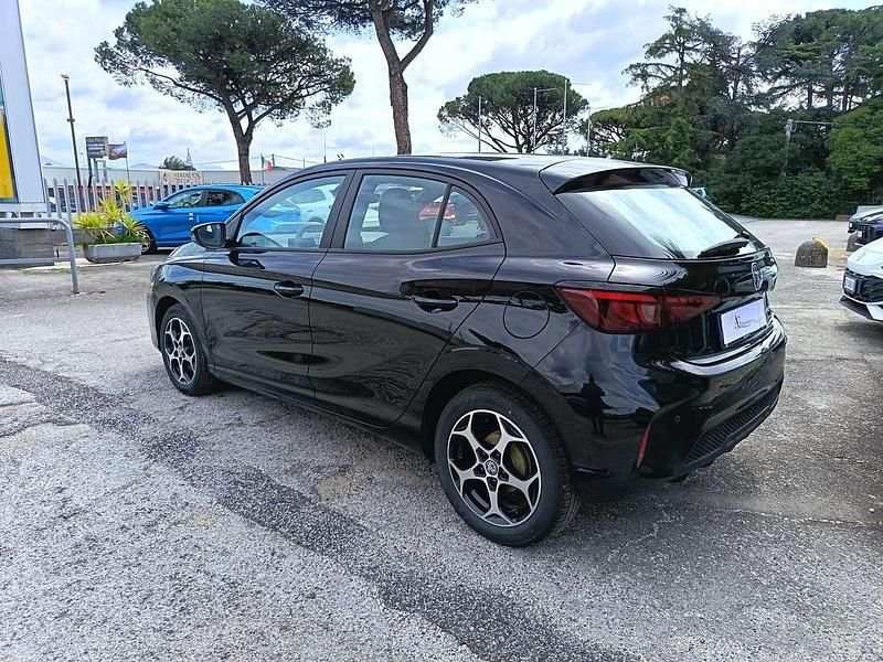 Nuova MG MG3 Comfort 116 CV (85 kW) 2025 Dover white Utilitaria