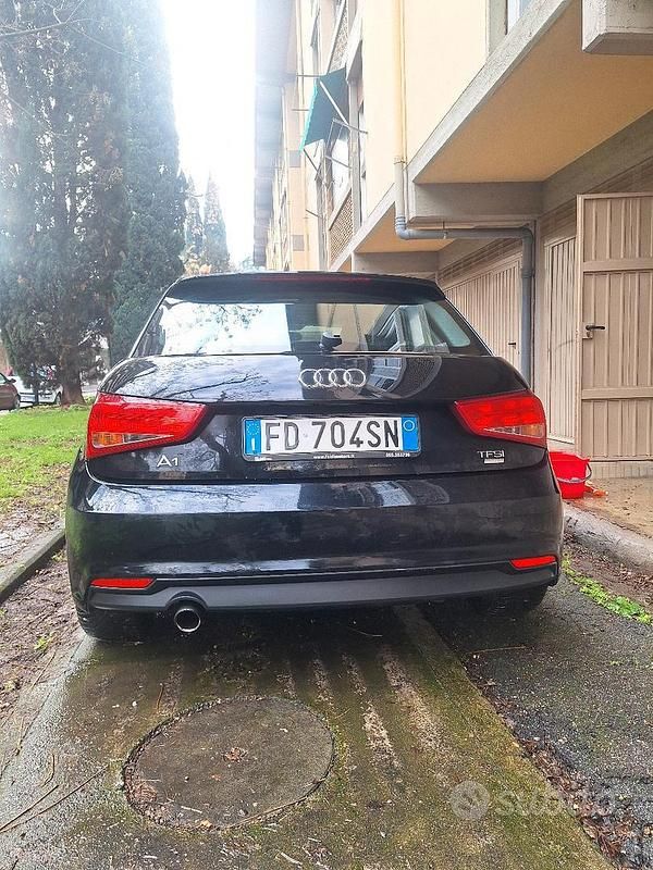 Usata Audi A1 Admired 82 CV (60 kW) 2016 Nero Berlina