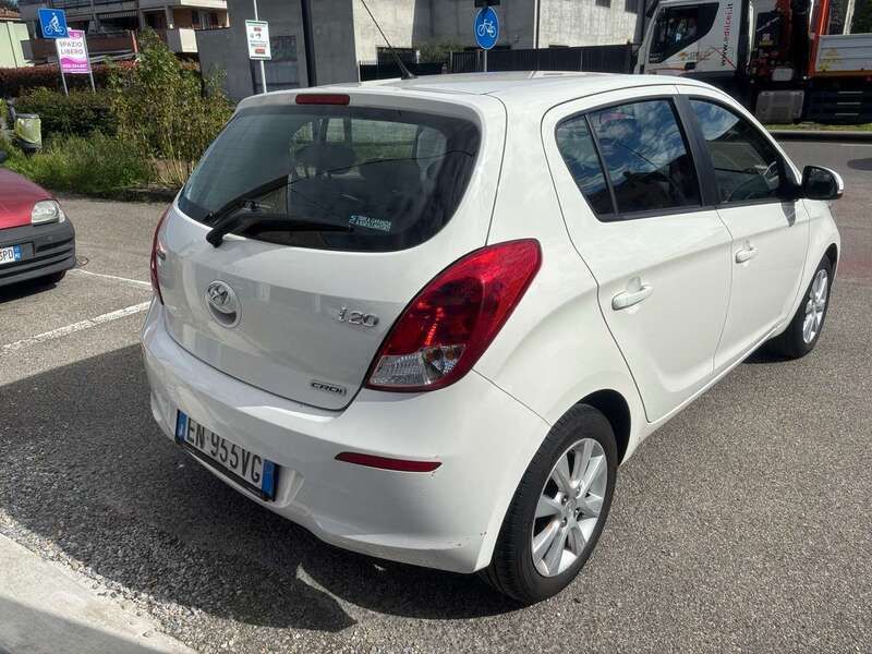 Occasion Hyundai i20 Edition 90 PK (66 kW) 2012 Wit Hatchback