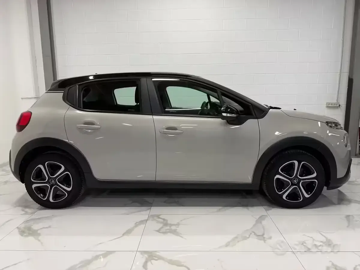 Usata Citroën C3 Feel 82 CV (60 kW) 2017 Beige Berlina