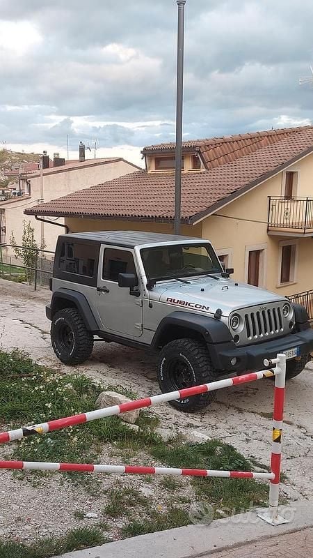 Usata Jeep Wrangler Rubicon 2010 Grigio SUV