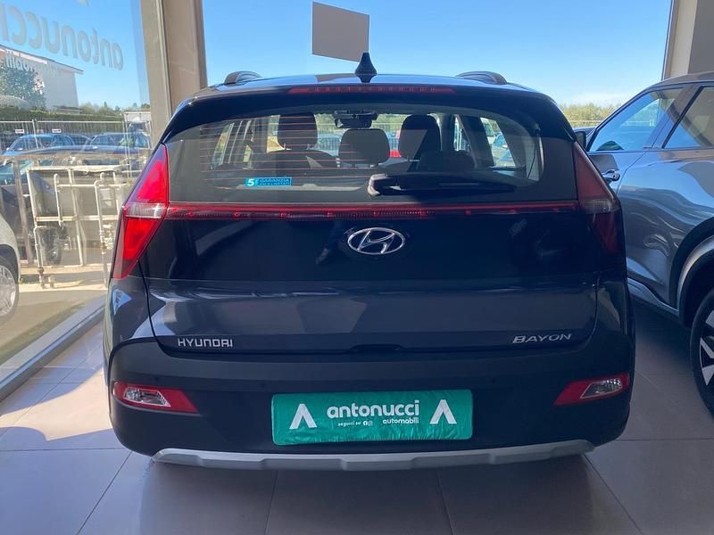 Usata Hyundai Bayon 100 CV (73 kW) 2022 Grigio SUV