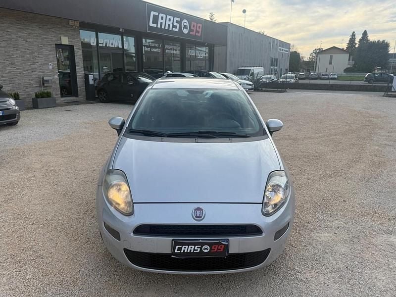 Usata Fiat Punto Street 75 CV (55 kW) 2014 Argento Utilitaria