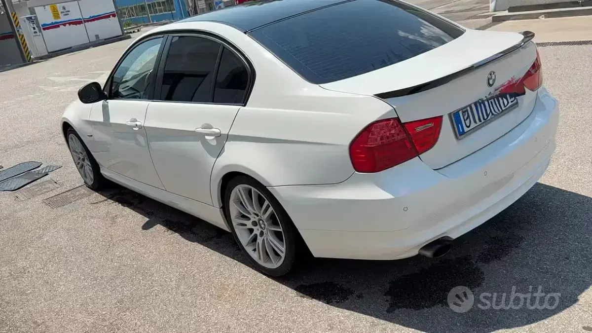 Usata BMW 316 116 CV (85 kW) 2010 Bianco Berlina