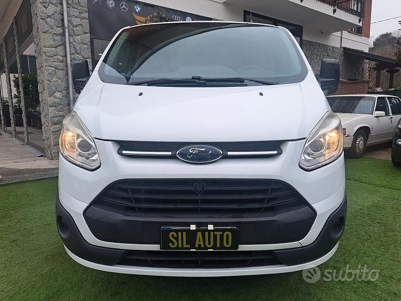 Usata Ford Transit Custom 125 CV (91 kW) 2014 Bianco Berlina