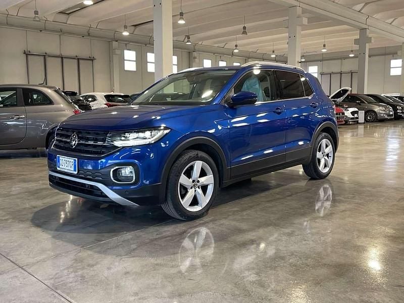 Usata VW T-Cross Style 110 CV (80 kW) 2020 Blu SUV