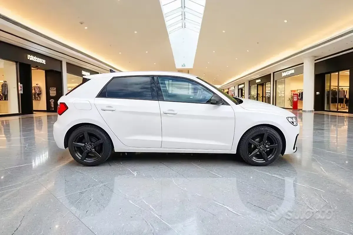 Usata Audi A1 Business 95 CV (69 kW) 2023 Bianco SUV