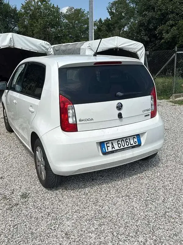 Usata Skoda Citigo Ambition 68 CV (50 kW) 2015 Bianco Utilitaria