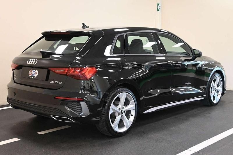 Usata Audi A3 Sportback S-Line 150 CV (110 kW) 2024 Nero Utilitaria