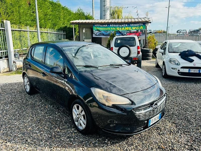 Usata Opel Corsa 100 CV (73 kW) 2017 Nero Berlina