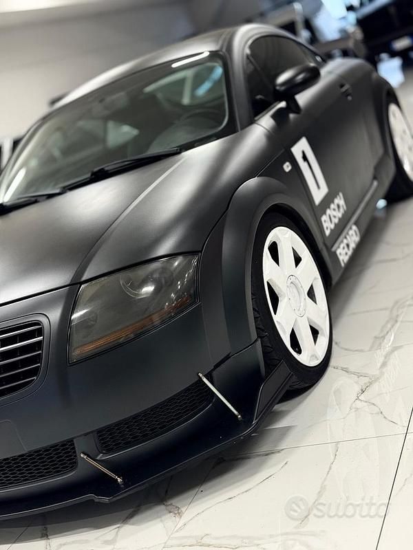 Usata Audi TT Comfort 180 CV (132 kW) 1998 Grigio Coupé