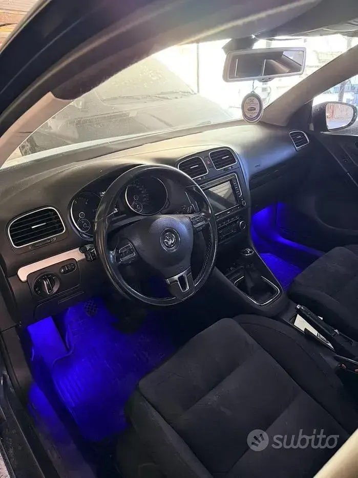 Usata VW Golf VI 140 CV (102 kW) 2009 Blu Utilitaria
