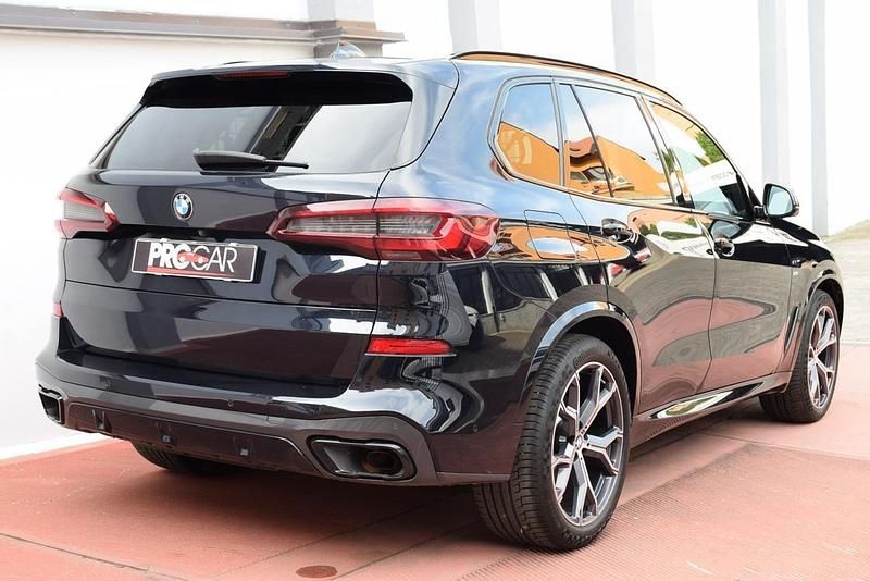 Usata BMW X5 M Sport 286 CV (210 kW) 2022 Blu/azzurro SUV