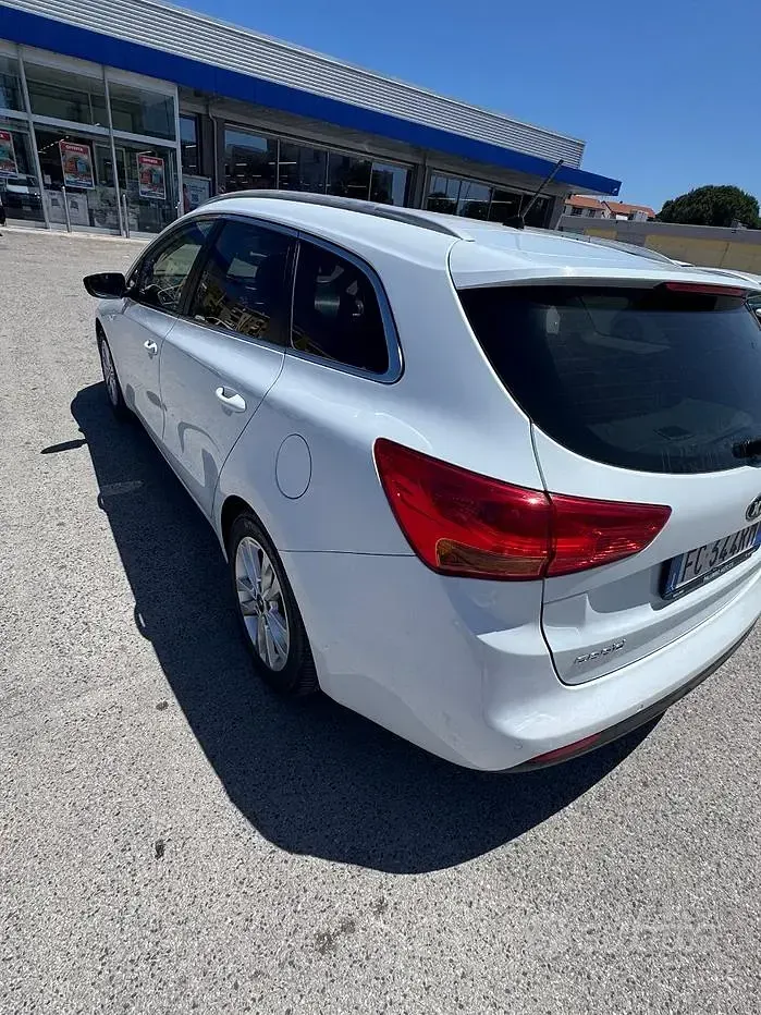 Usata Kia Ceed 110 CV (80 kW) 2016 Bianco Utilitaria