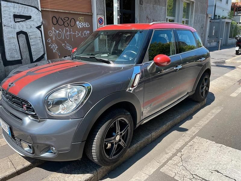 Usata Mini Cooper SD Countryman 143 CV (105 kW) 2015 Grigio metallizzato SUV