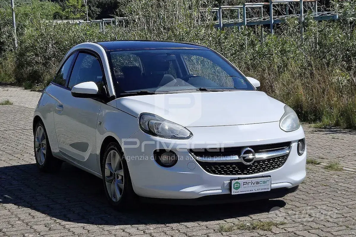 Usata Opel Adam 70 CV (51 kW) 2013 Bianco Utilitaria