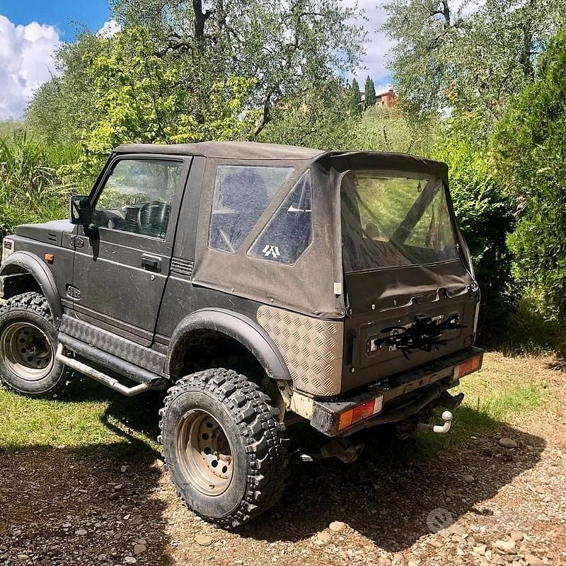 Usata Suzuki Samurai 64 CV (47 kW) 1989 SUV