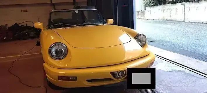 Usata Alfa Romeo Spider 117 CV (86 kW) 1992 Giallo Cabrio