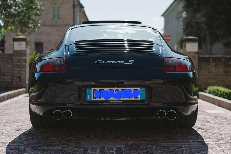 Usata Porsche 911 Carrera S 355 CV (261 kW) 2005 Nero Coupé