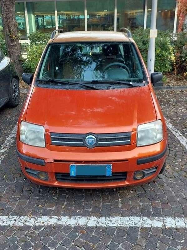Usata Fiat Panda Emotion 60 CV (44 kW) 2007 Arancione Utilitaria