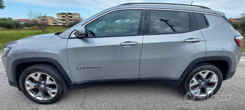 Usata Jeep Compass Limited 120 CV (88 kW) 2017 Grigio SUV
