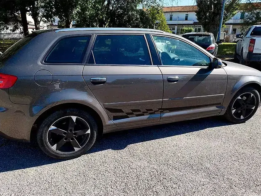 Usata Audi A3 Sportback 105 CV (77 kW) 2011 Grigio Utilitaria
