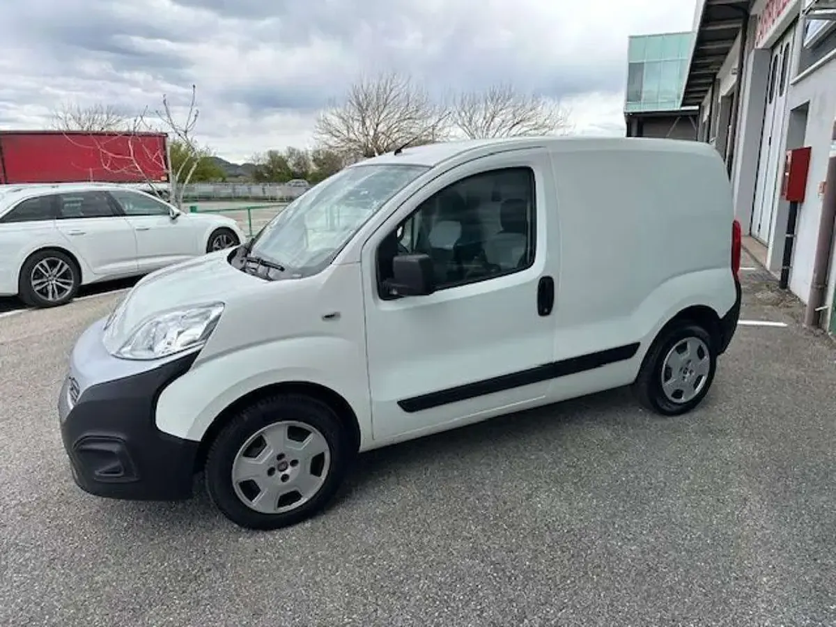 Usata Fiat Fiorino 95 CV (69 kW) 2019 Bianco Monovolume