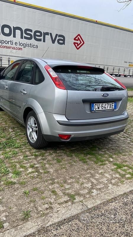 Usata Ford Focus 2005 Grigio Berlina