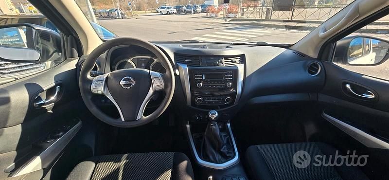 Usata Nissan Navara N-Connecta 163 CV (119 kW) 2019 Bianco Pick-up
