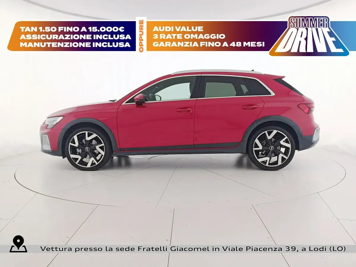 Usata Audi A3 Ambiente 150 CV (110 kW) 2024 Rosso progressivo metallizzato Berlina