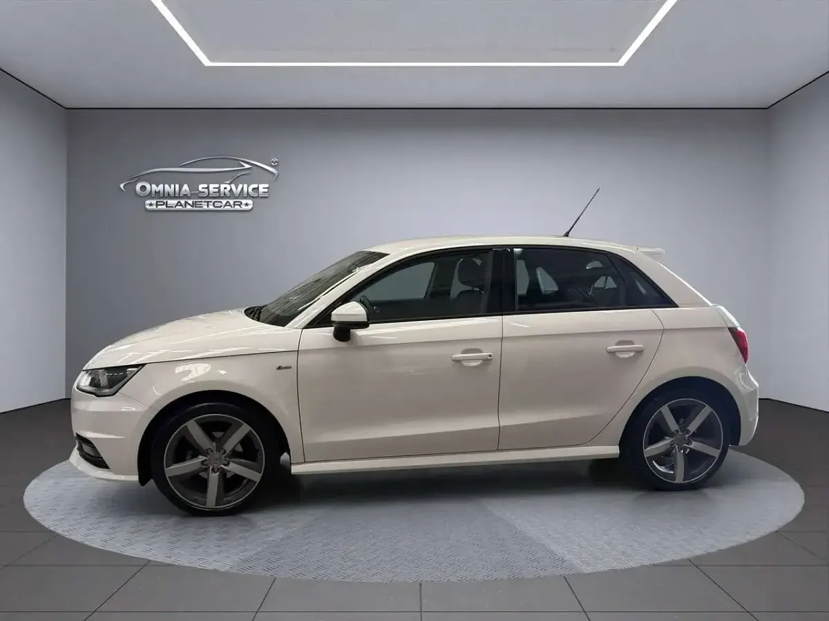 Usata Audi A1 Sportback Admired 95 CV (69 kW) 2017 Bianco Utilitaria